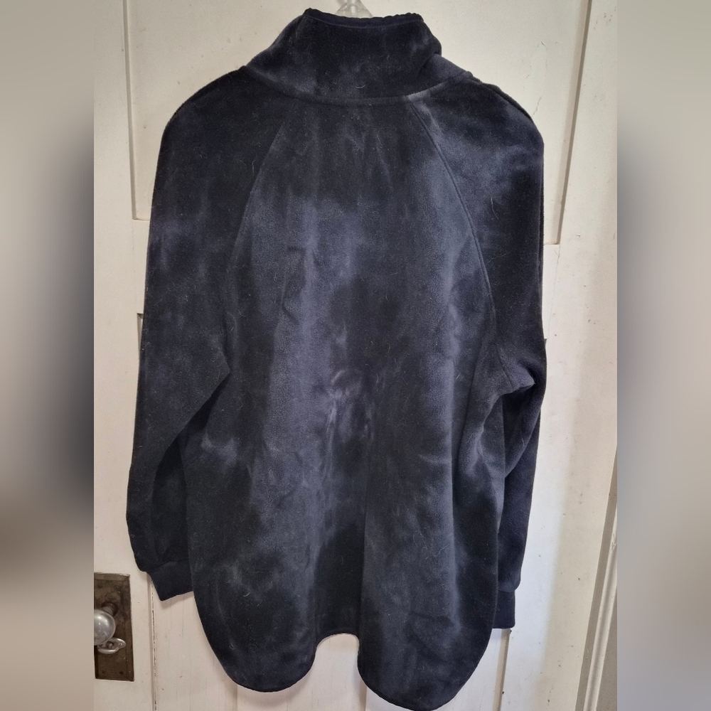 EUC Green Tea Black/Deep Gray Tie-Dye Snap Neck Fleece Pullover – XXL - Picture 3 of 5